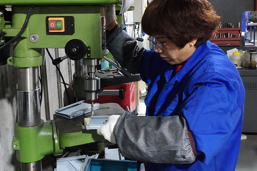 宣爾生產(chǎn)車(chē)間